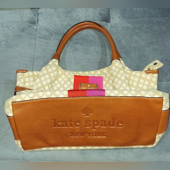 KATE SPADE NEW YORK "STEVIE" VINTAGE CLASSIC SPADE STUCCO SHOULDER BAG LIKE NEW - Picture 14 of 14